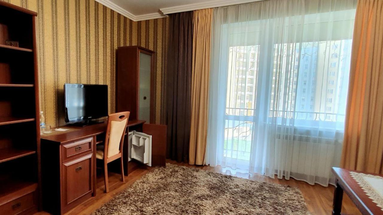 Hermes Resort Hotel With Medical Treatment Truskavec' Esterno foto