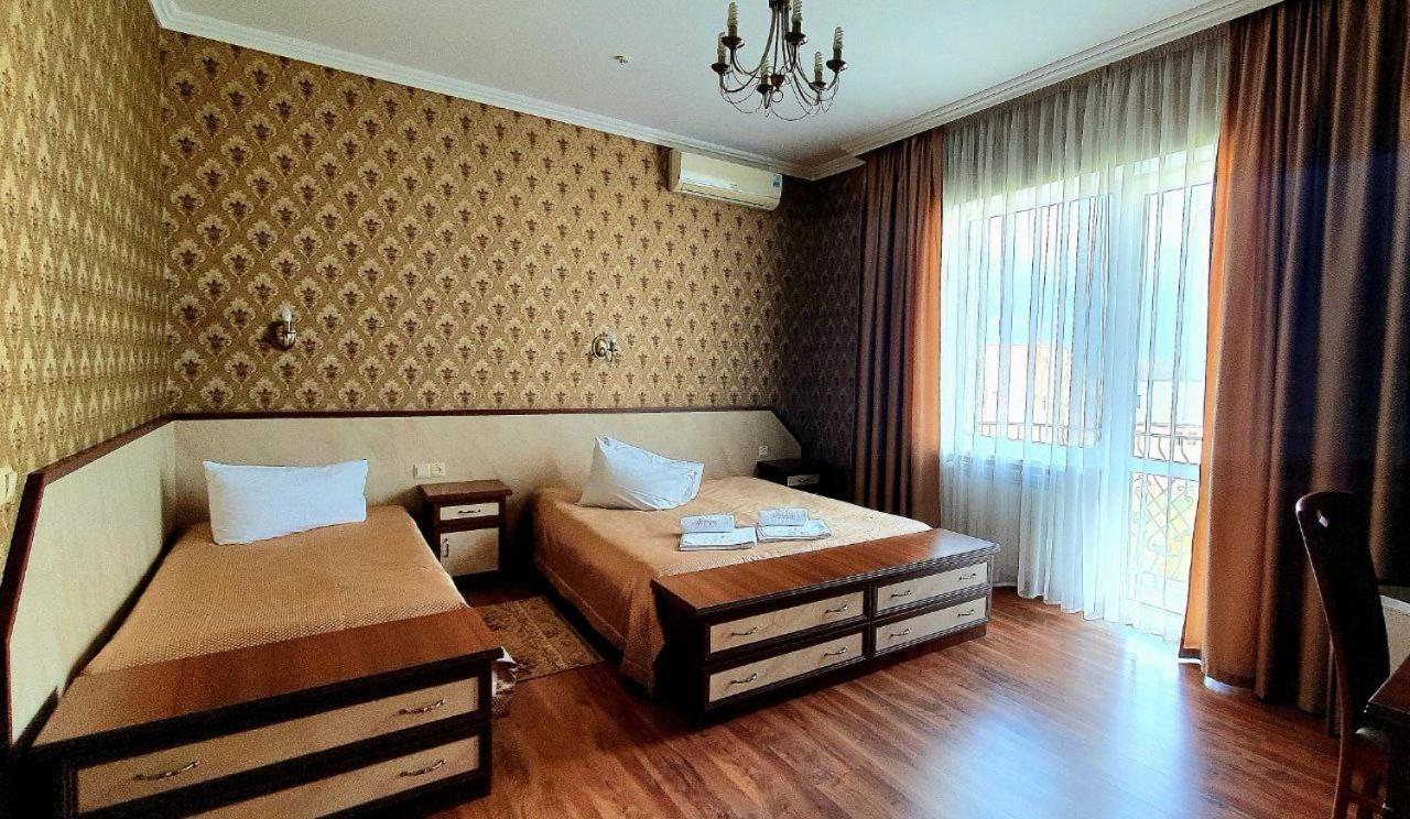 Hermes Resort Hotel With Medical Treatment Truskavec' Esterno foto